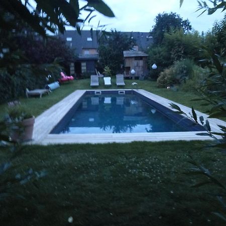 Bed and Breakfast Beatrice'S Gardens Nivelles Exterior foto