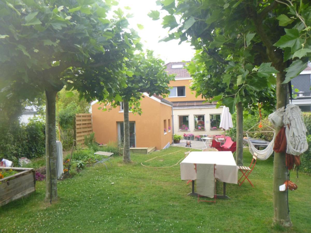 Bed and Breakfast Beatrice'S Gardens Nivelles Exterior foto
